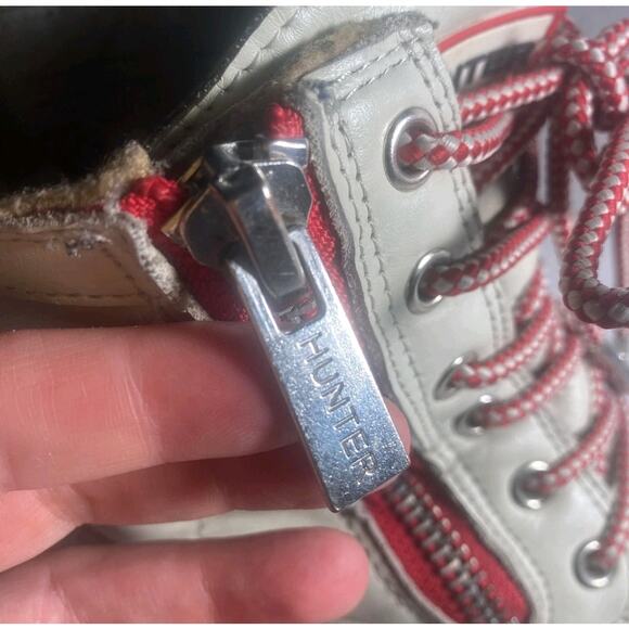 Hunter Corwin Ivory Insulated Waterproof Boot Size US 9 Mens/10 Womens Outdoors - Picture 7 of 9